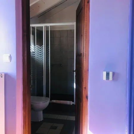 Kontogianni - Materka * Nimfaíon